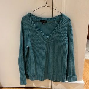 Ann Taylor green sweater - great for office wear
